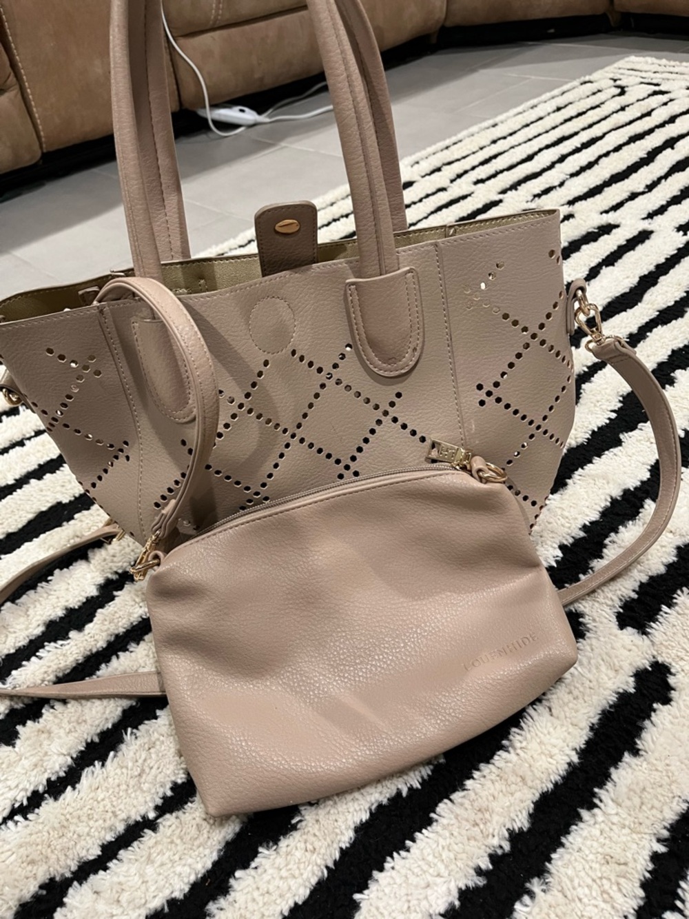 Louenhide Baby Bermuda in Putty -  Tote with Matching Internal Pouch